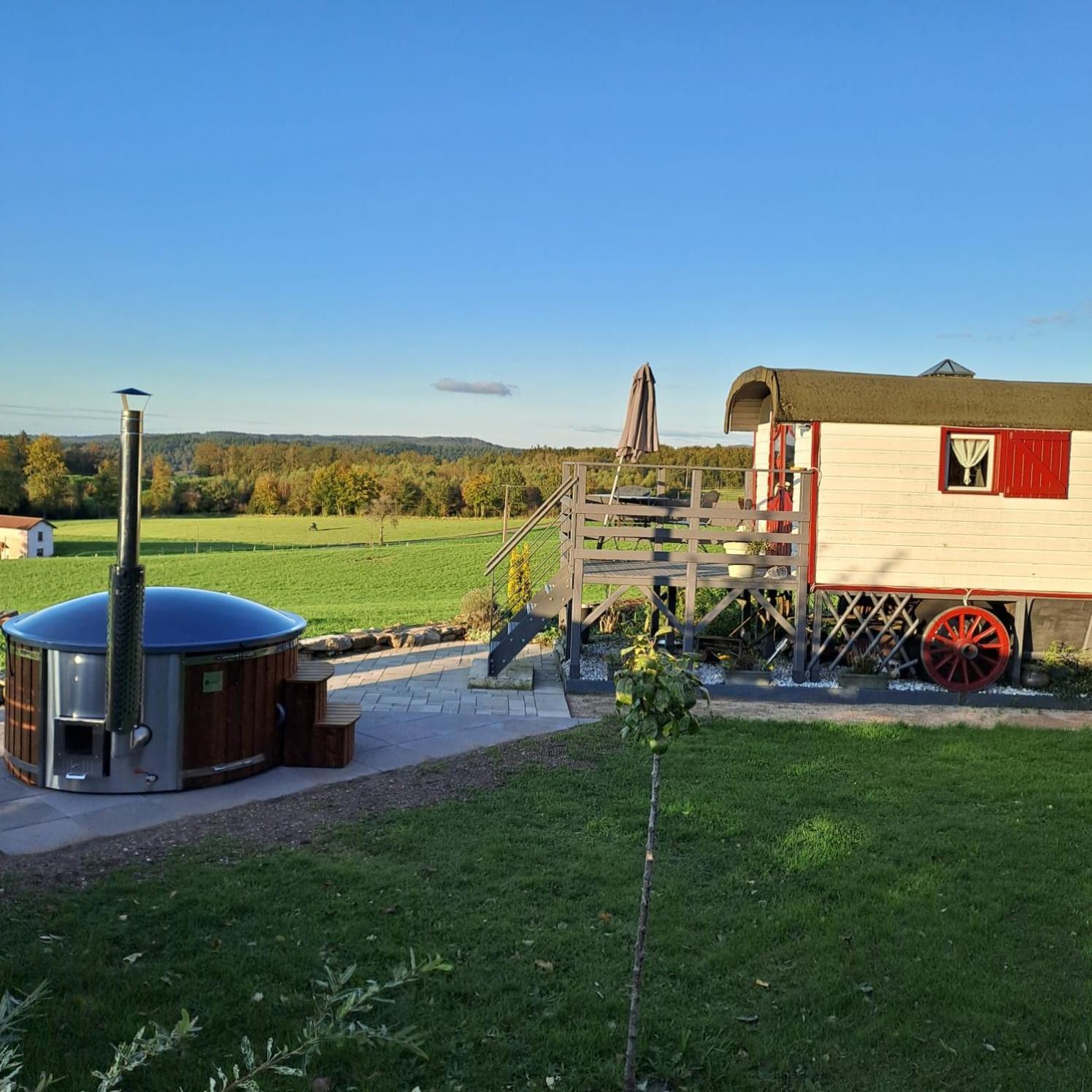 La Roulotte Belle Fleur Campsite